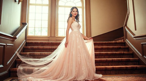 Top tendances de robes de demoiselle d'honneur pour 2025